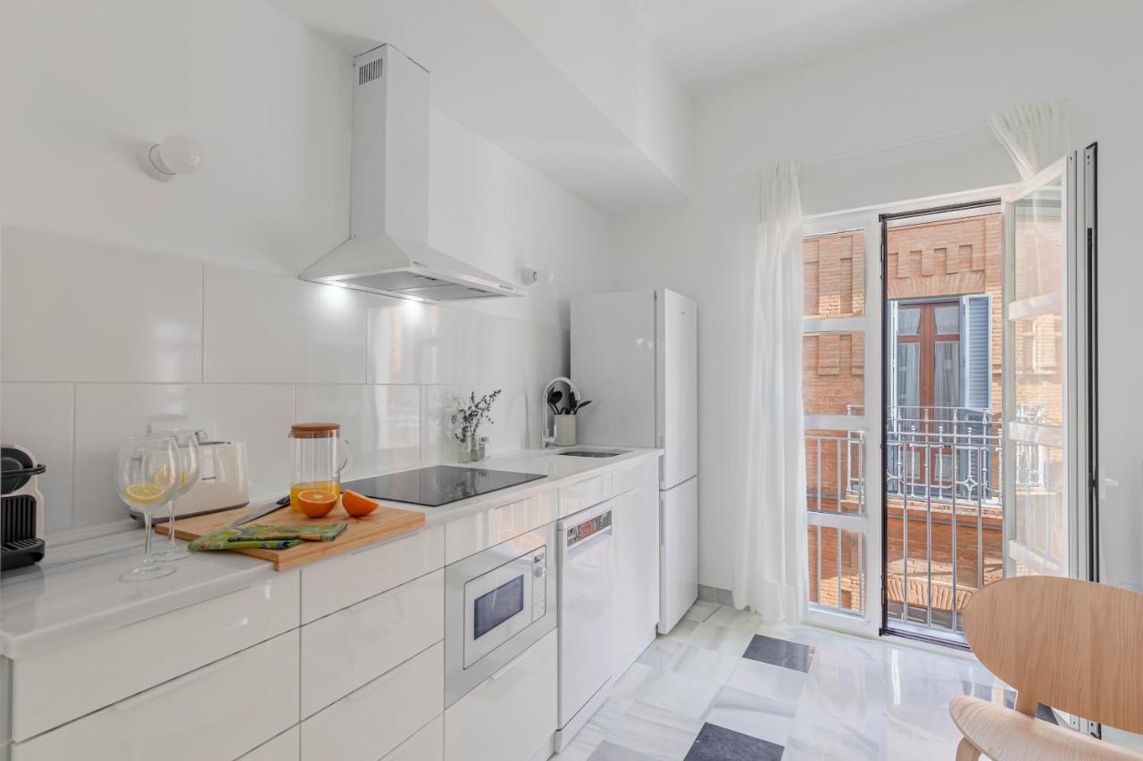 Aurora Terrace Apartments Sewilla Zewnętrze zdjęcie