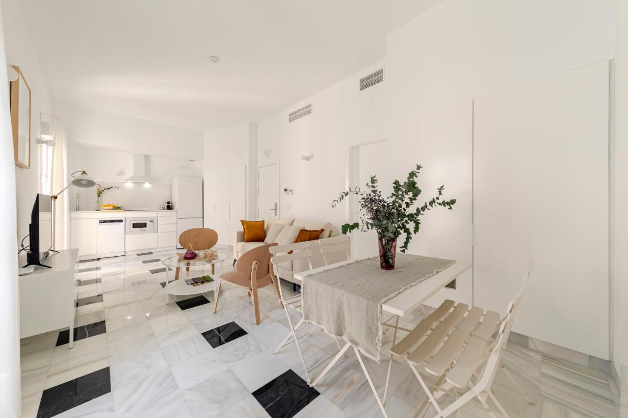 Aurora Terrace Apartments Sewilla Zewnętrze zdjęcie