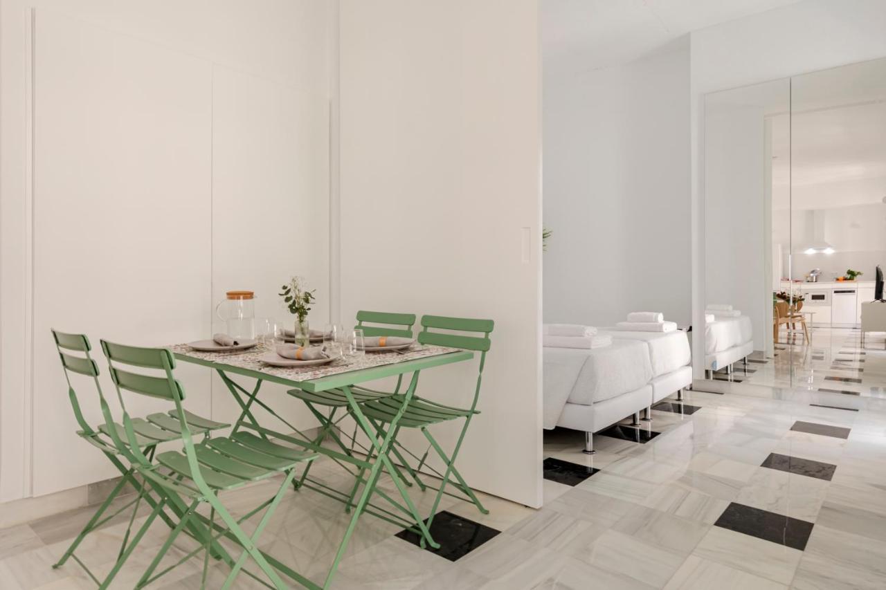 Aurora Terrace Apartments Sewilla Zewnętrze zdjęcie